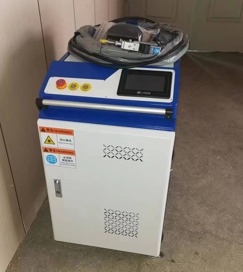Çin Ucuz Fiyat 1000W 1500W 200 - Laser Rust Removal Machine 1500W incelemesi ve fiyatı
