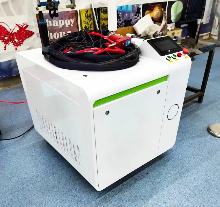 OEM Lazer Temizleyici Taşınabi - Laser Cleaning Machine 2000W incelemesi ve fiyatı