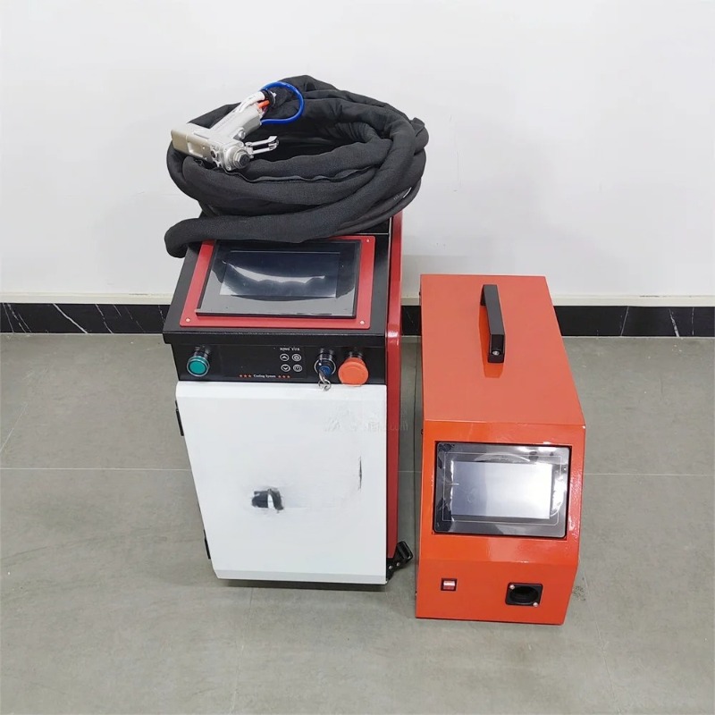 El Tipi 3'ü 1 Arada 1500W Laze - Laser Welding Machine 1500W Handheld incelemesi ve fiyatı