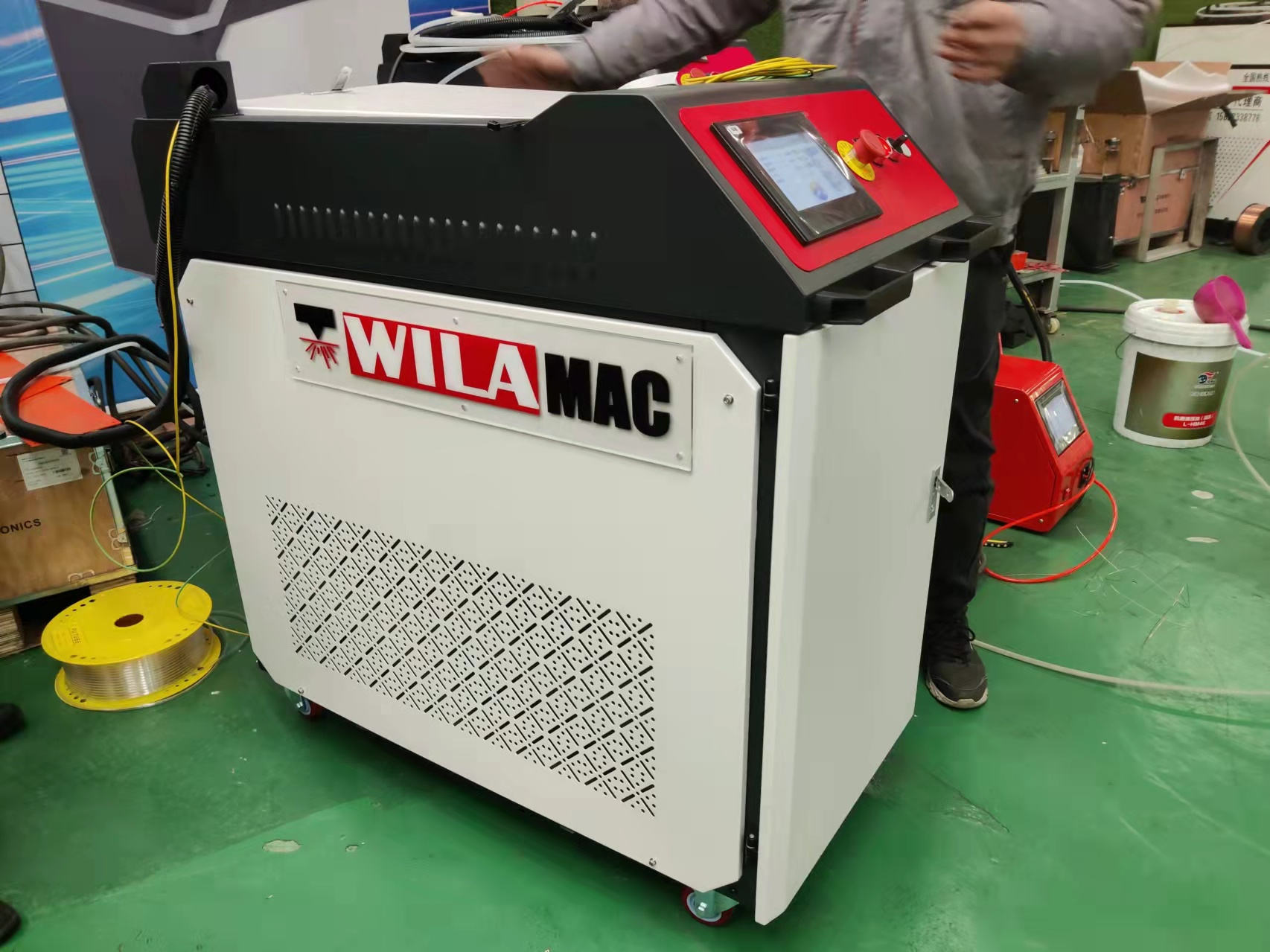 Fiber Lazer Kaynak Makinesi El - Handheld Laser Welder 1000W incelemesi ve fiyatı