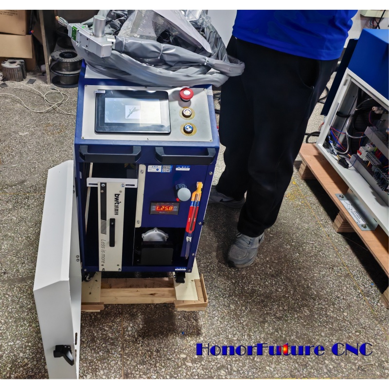 1500W 2000W 3000W El Tipi Laze - Fiber Laser Welder 2000W incelemesi ve fiyatı